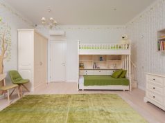 Tapety dziecięce: jak wybrać wzór, który wspiera rozwój i porządek w pokoju dziecka?